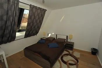 Pension Prestige Schoenbrunn 비엔나 3*,  오스트리아
