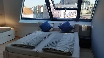 Pension Prestige Schoenbrunn Vídeň 3*,